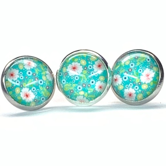 🌟 Cute Post Earrings & Adjustable Ring 👀👂🏻💍 - Picture 1 of 4